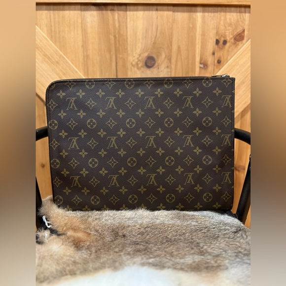 Louis Vuitton Porte Documents, Laptop Case - Picture 4 of 6